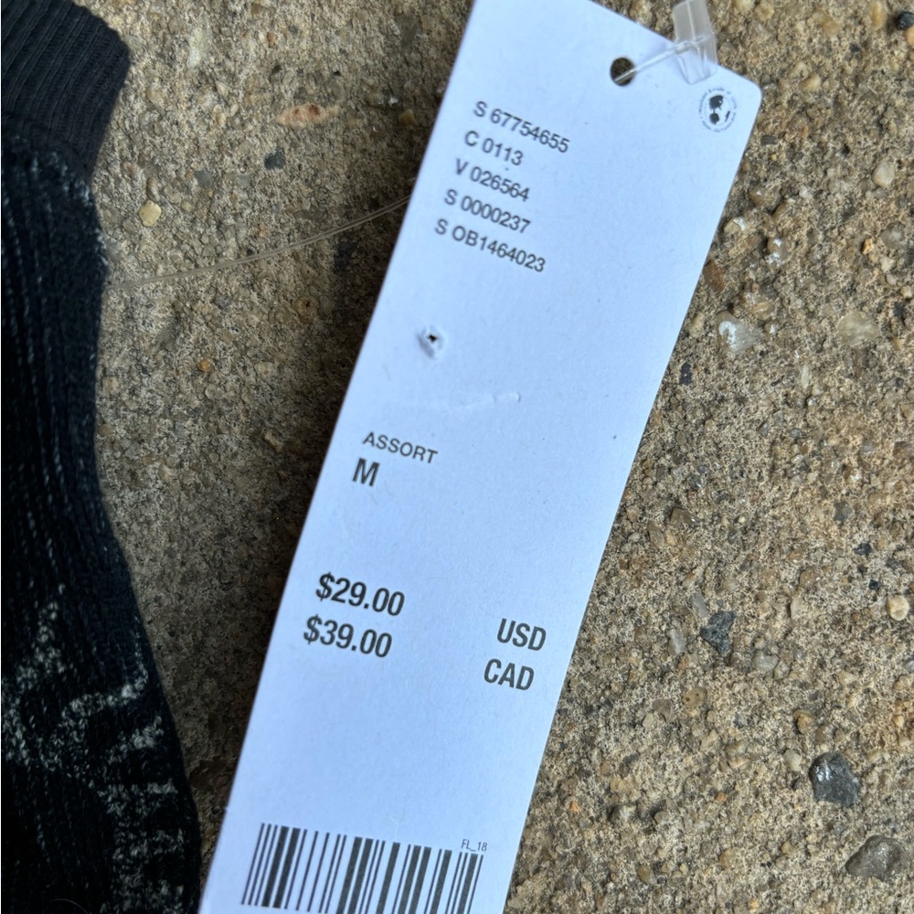 NWT! Urban Outfitters Out From Under crop top - Picture 5 of 5